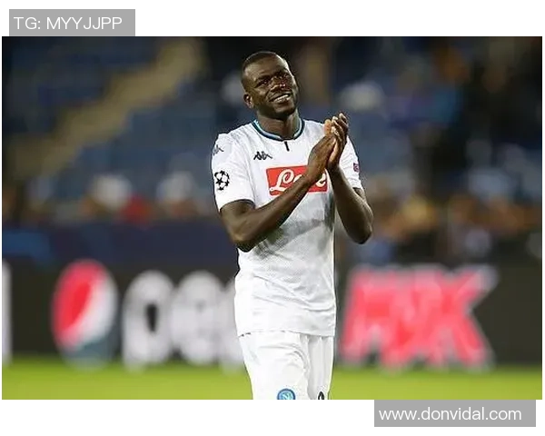 当今足坛炙手可热的明星球员盘点与分析